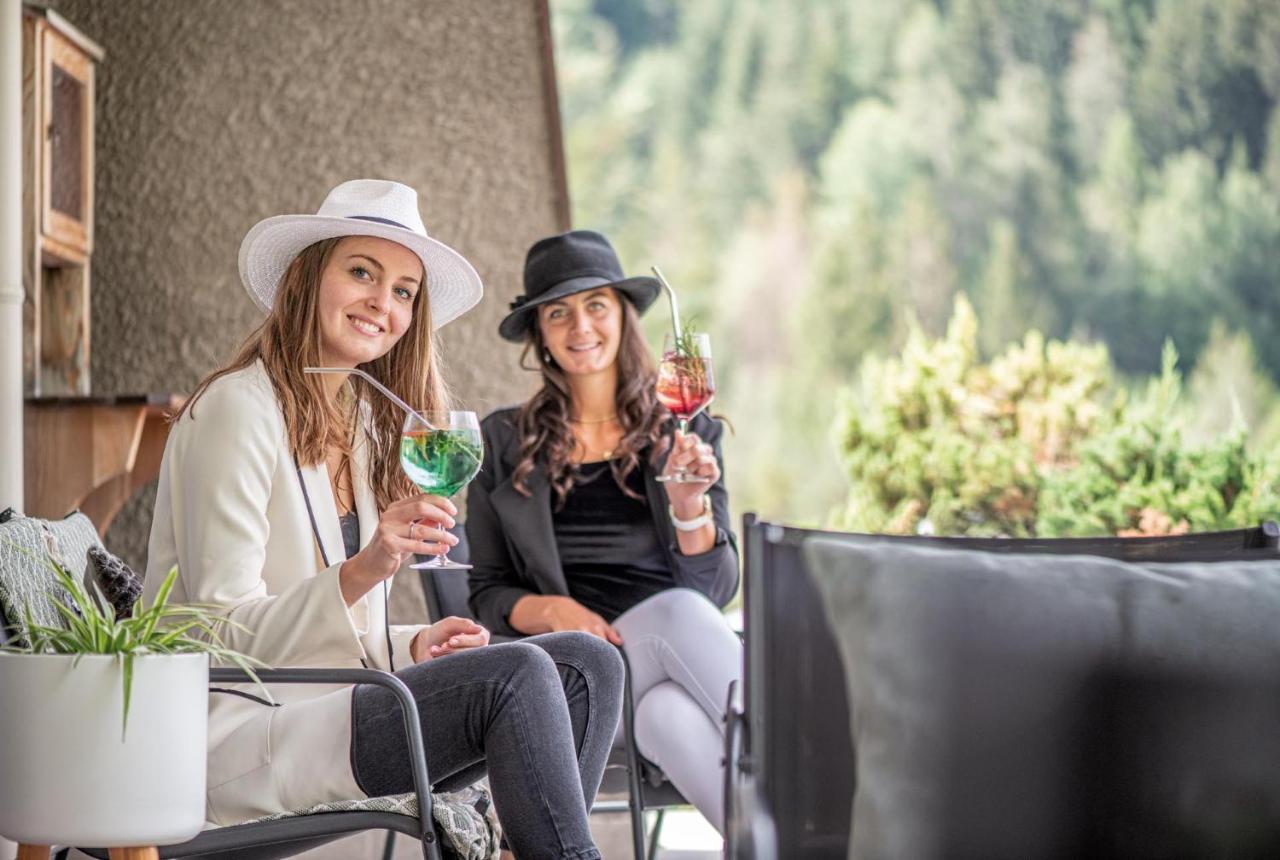 Hotel Edelweiss Braies  Zewnętrze zdjęcie
